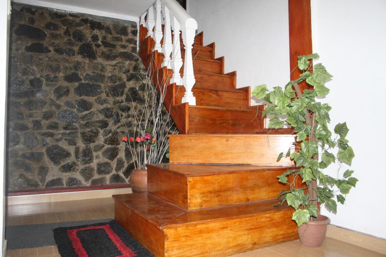 Bezel Bungalow Nuwara Eliya Exterior photo